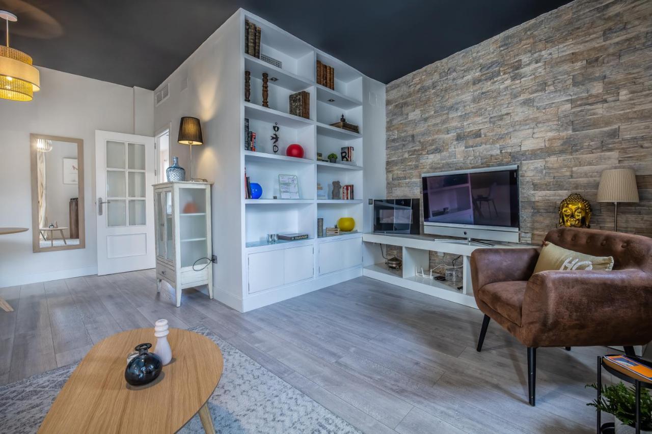 Apartamento Cerca De La Mezquita De Cordoba & Free Private Parking Exterior photo