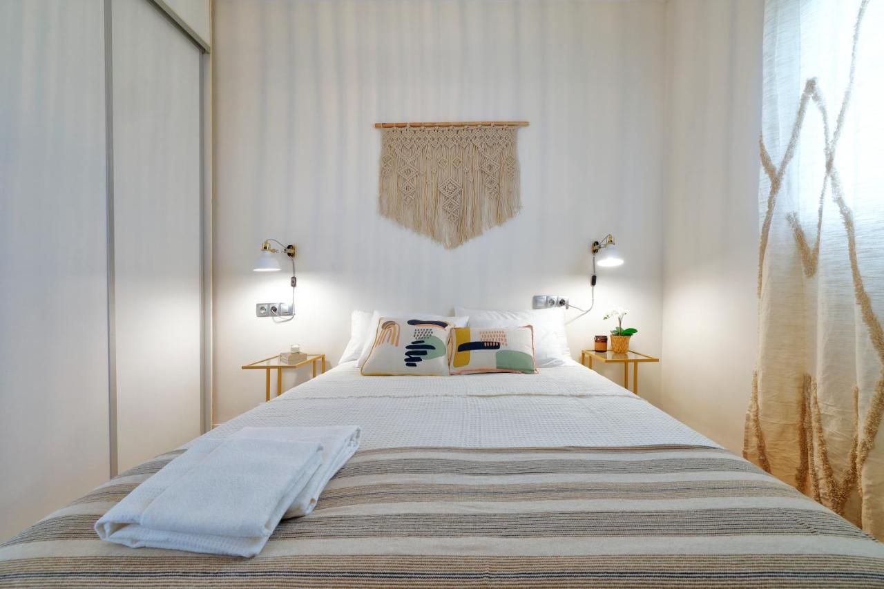 Apartamento Cerca De La Mezquita De Cordoba & Free Private Parking Exterior photo