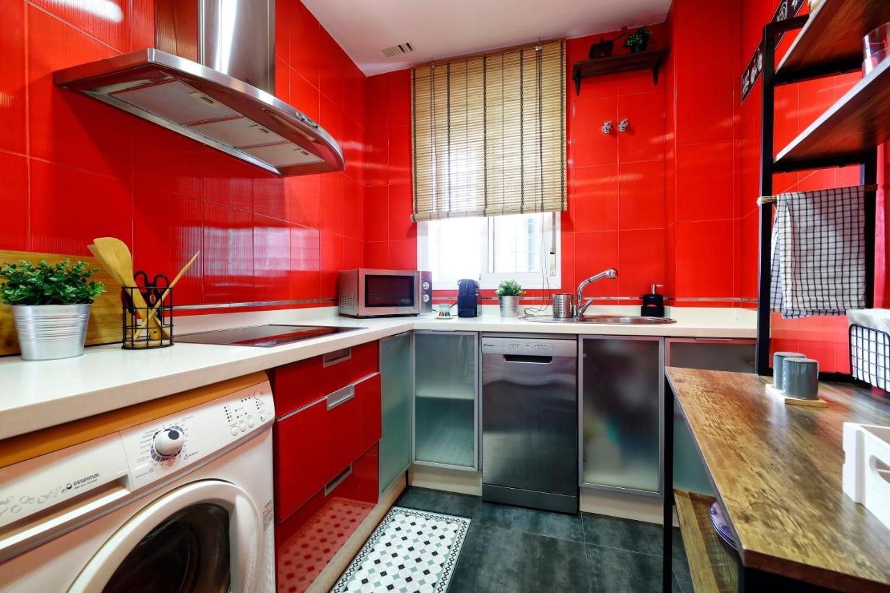 Apartamento Cerca De La Mezquita De Cordoba & Free Private Parking Exterior photo