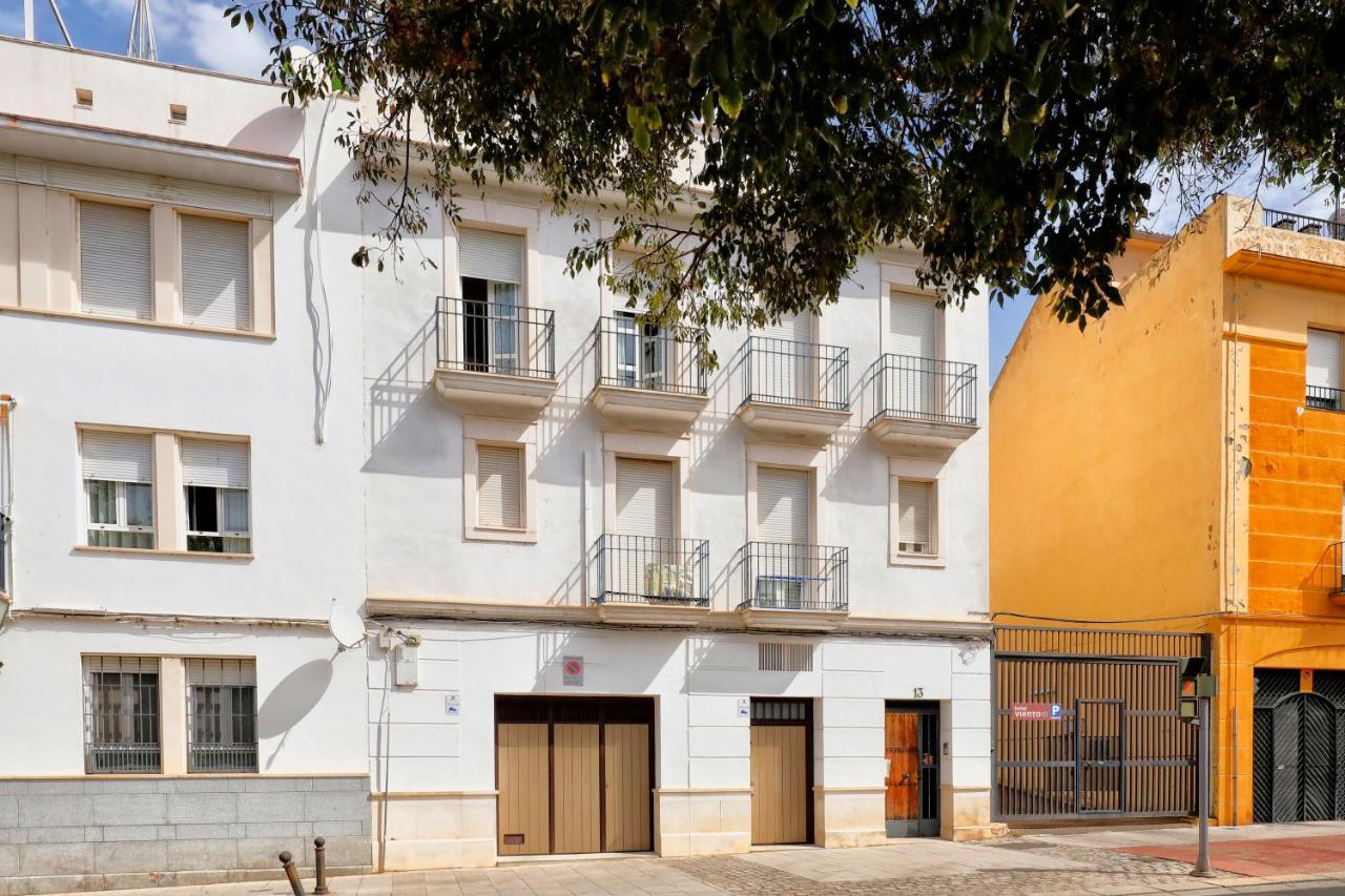 Apartamento Cerca De La Mezquita De Cordoba & Free Private Parking Exterior photo