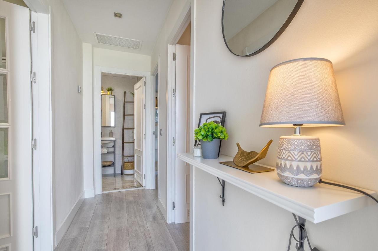 Apartamento Cerca De La Mezquita De Cordoba & Free Private Parking Exterior photo